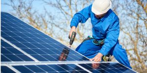 Installation Maintenance Panneaux Solaires Photovoltaïques à Sainte-Trephine